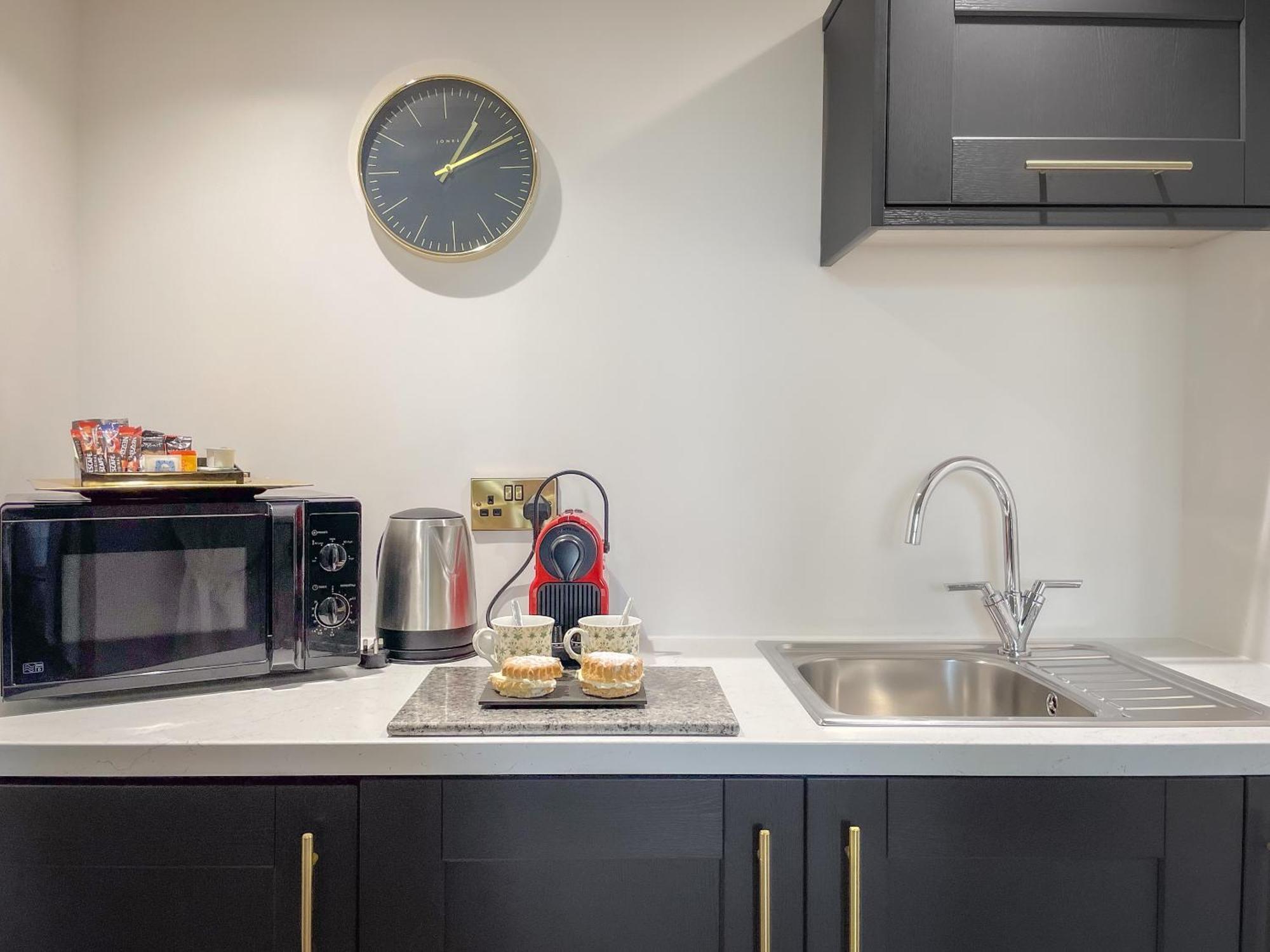 Timbertop Suites - Adults Only Уэстон-сьюпер-Мэр Экстерьер фото