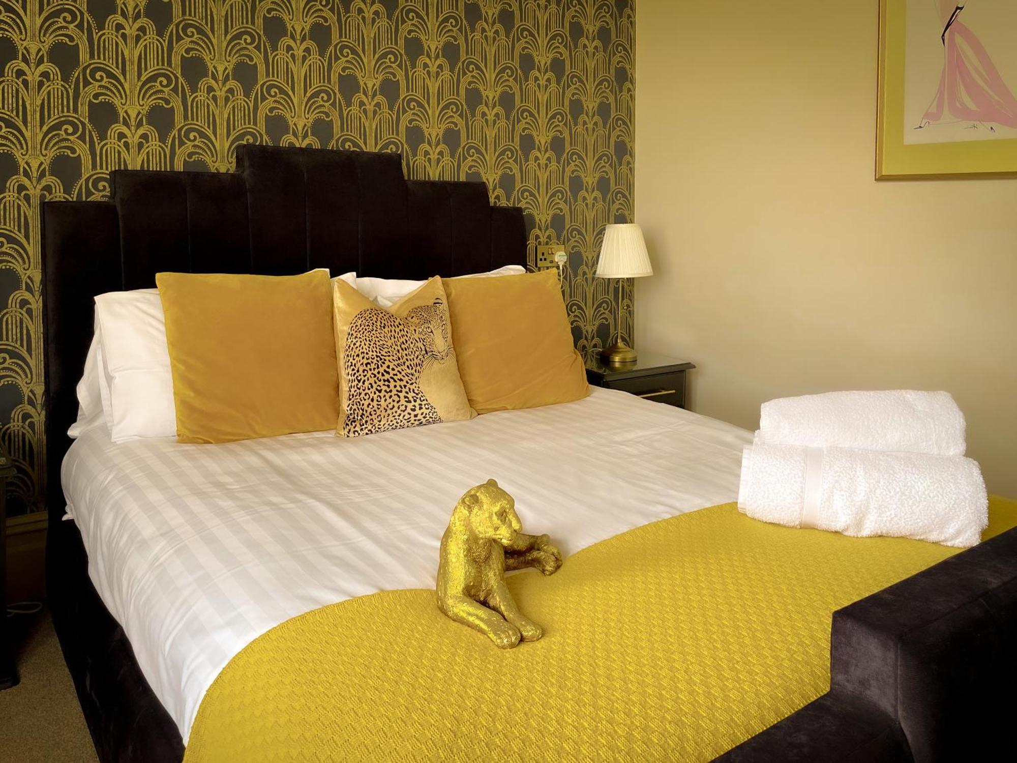 Timbertop Suites - Adults Only Уэстон-сьюпер-Мэр Номер фото
