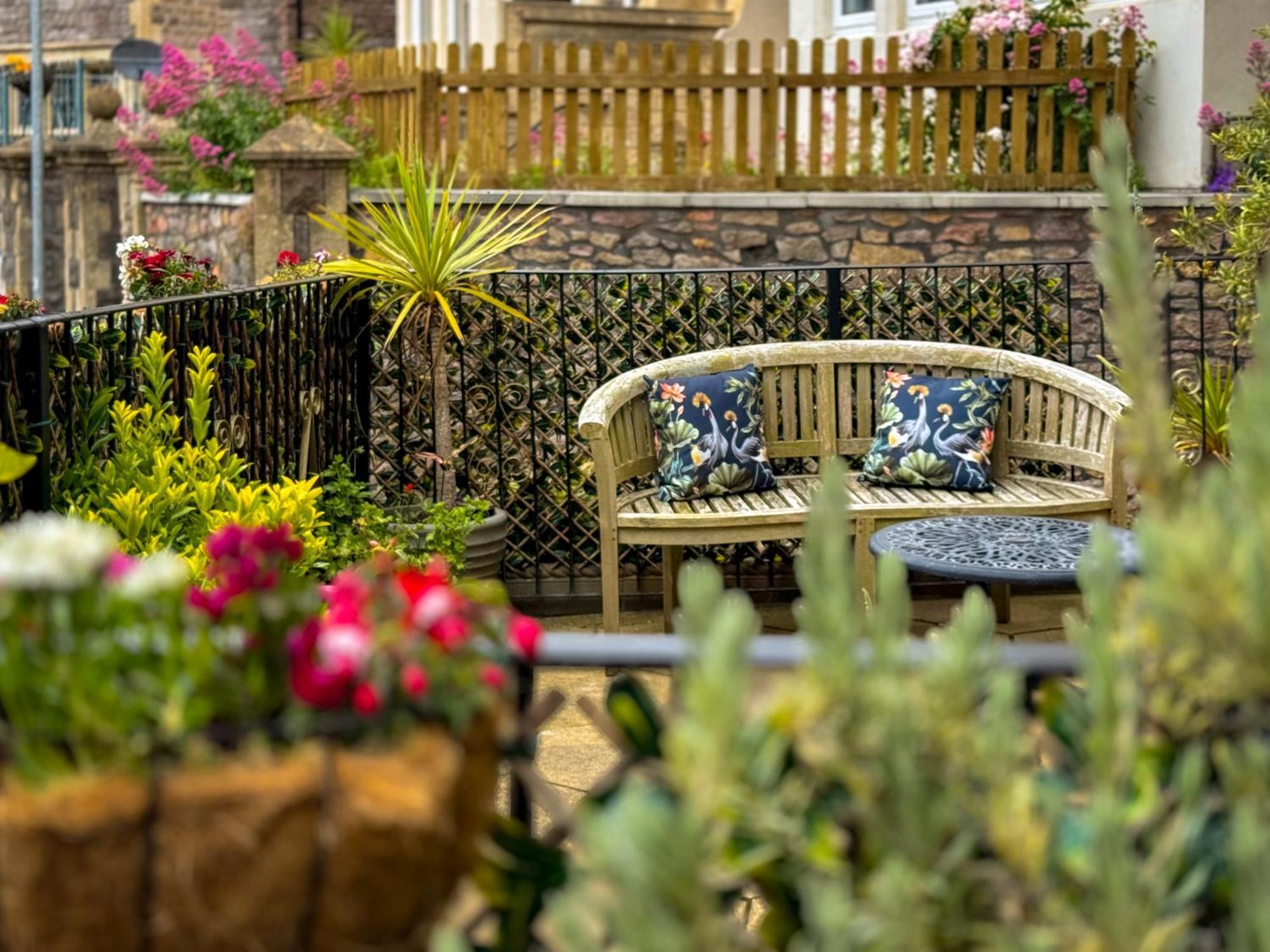 Timbertop Suites - Adults Only Уэстон-сьюпер-Мэр Экстерьер фото